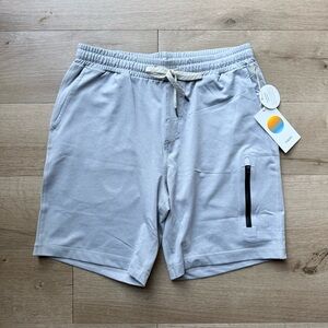 NWT Vuori Sunday Performance Shorts Small Platinum Heather Gym Athleisure